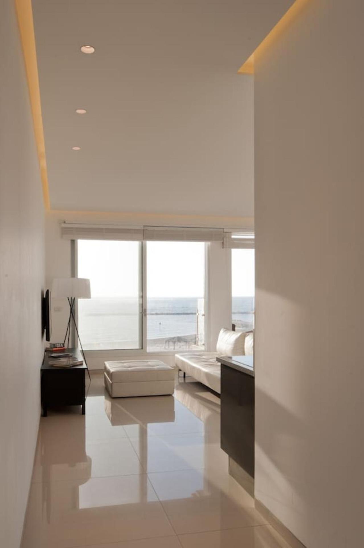 Beach And Sunset Panorama Apartment By Sea N' Rent 텔아비브 외부 사진